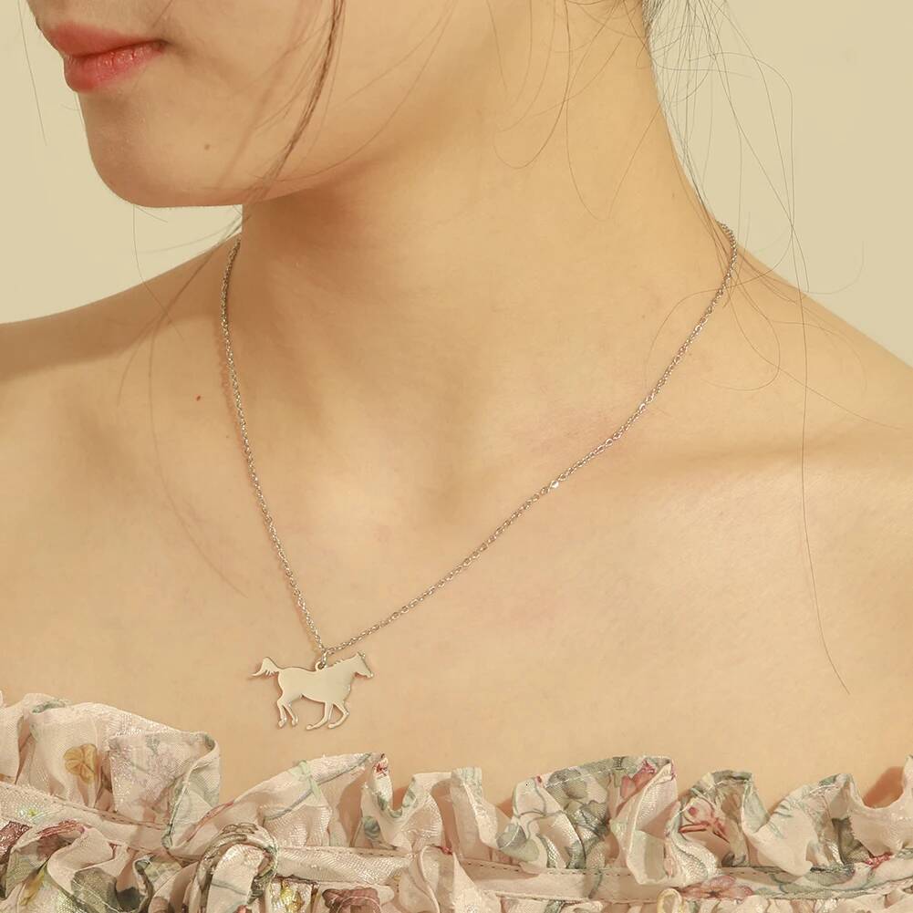 Cazador Stainless Steel Fashion Cute Animal Horse Pendant Necklace For Women Girls Gold Color Chain Necklaces Birthday Gifts