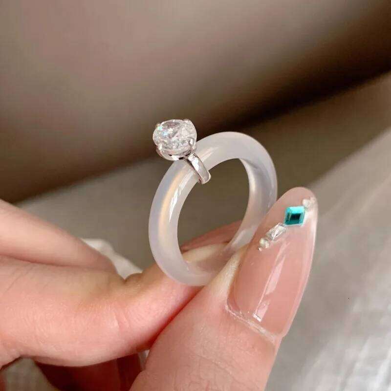 Same New Chinese Single Diamond Zircon Plain Ring Women's Niche Simple Fashion Clear High-end Jewelry XJ260130