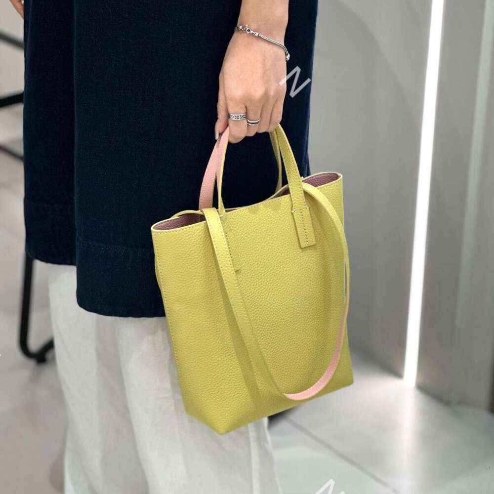 Totebag Shoulder ROSE NOIRE Cross-Border Minimalist Shoulder TC Top Layer Cowhide Two-Tone Bucket Women's Handbag Large Capacity Commuter Bag