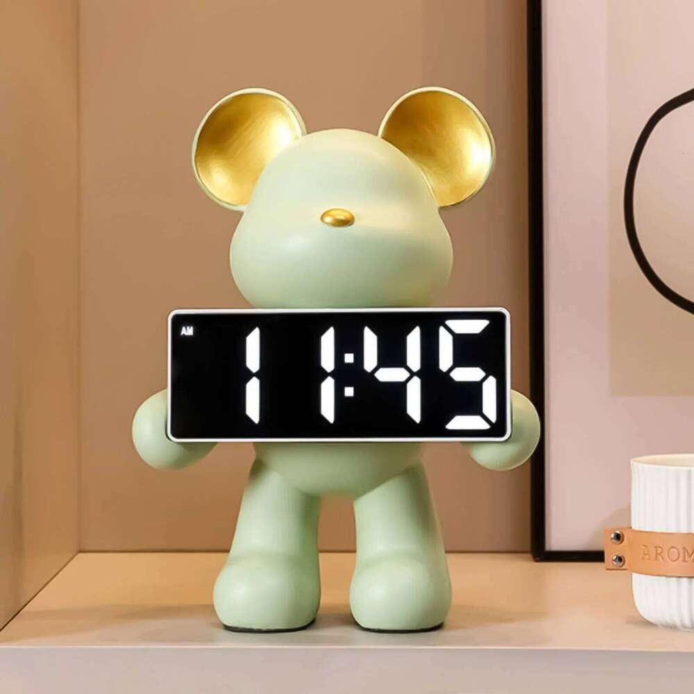 Resin Statue Desktop Ornament Decorative Bear LED Alarm Clock Battery/Plug-in Use Handicrafts for TV Wine Cabinet W260130