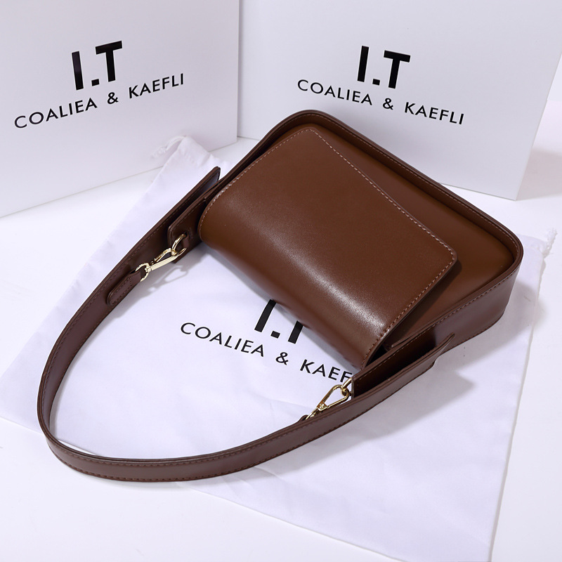 Spring and Summer 2026 New Retro Small-Circle Women's Bag, Fashionable and Versatile Crossbody Underarm Bag, High-End Luxurious Solid Color Slouc