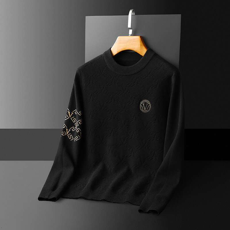 New Arrivals Winter New Men's Woolen Round Neck Knitted Base Shirt Youth Fashion Sweater Men