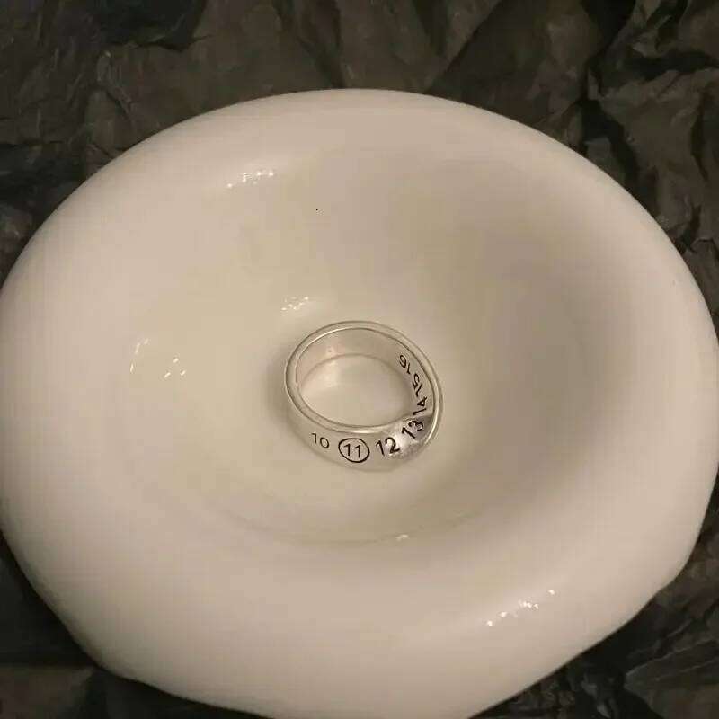 Fashionable Irregular Twist Lucky Number Ring Women's Personalized Party Jewelry XJ260130