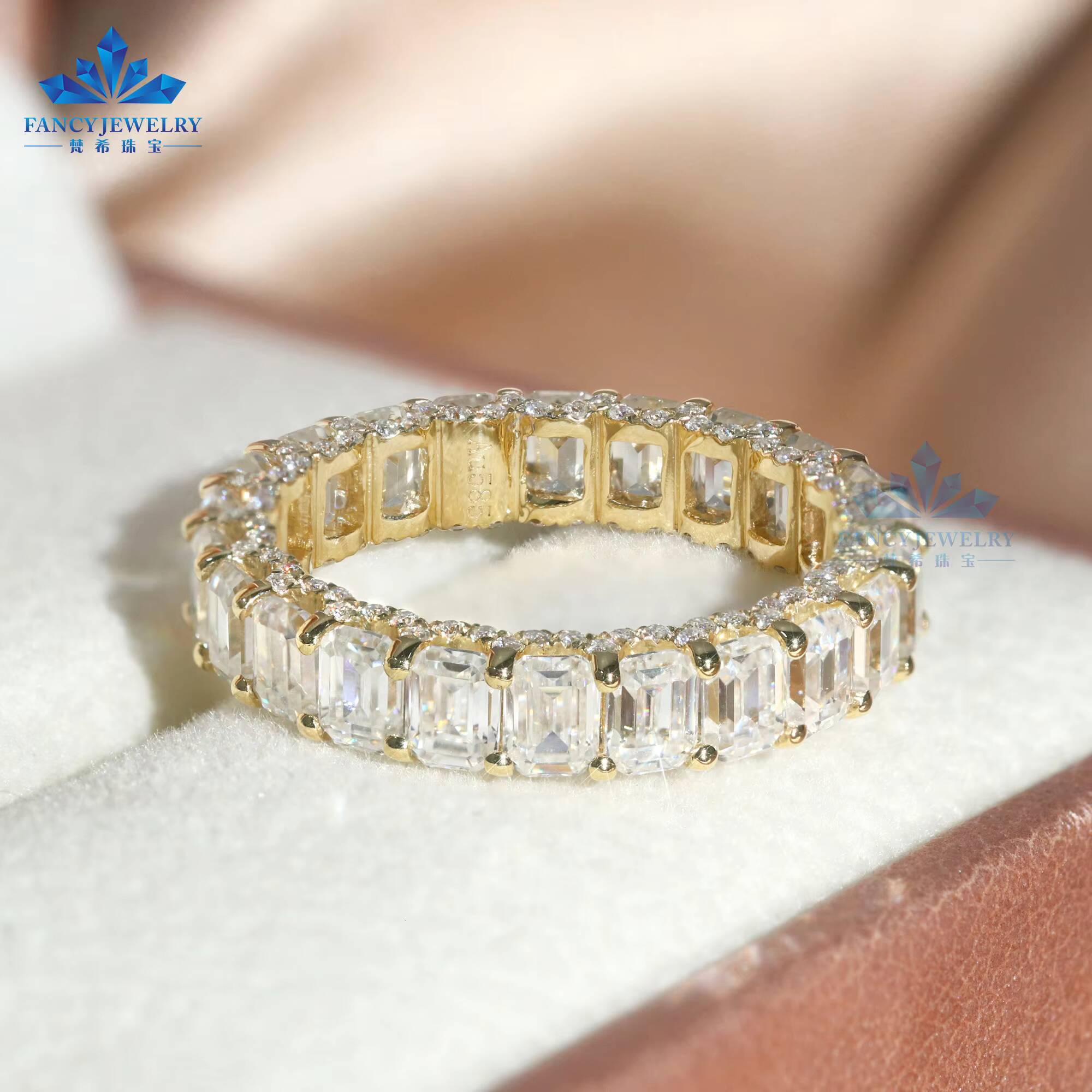 Fine Jewelry 14K Solid Yellow Gold Moissanite Rings Ice Out Women Men Emerald Cut 3x4MM Moissanite Engagement Eternity Rings