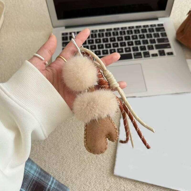 New Keychain Women Fashion Accessories Mobile Phone Bag Pendant Mitten Girls Key Ring Z260130