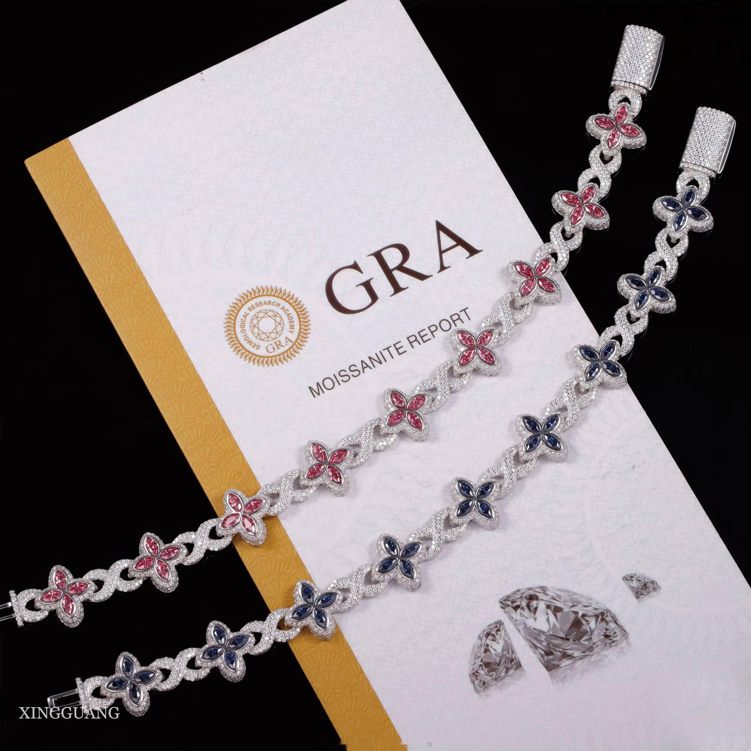 Designer bracelet 12mm Lucky Clover Bracelet Gold Plated 925 Silver Hip Hop Iced Out VVS Pink Green Blue Diamond Moissanite Bracelet for Gift