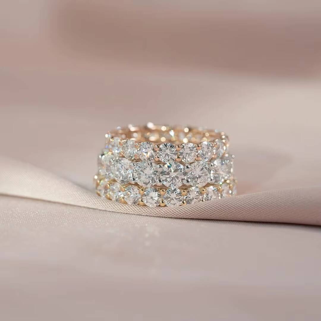 IGI Certified 18K Gold 3mm High Quality Iced Eternity Engagement Ring 01ct Lab Grown Diamond with D VVS VS Clarity