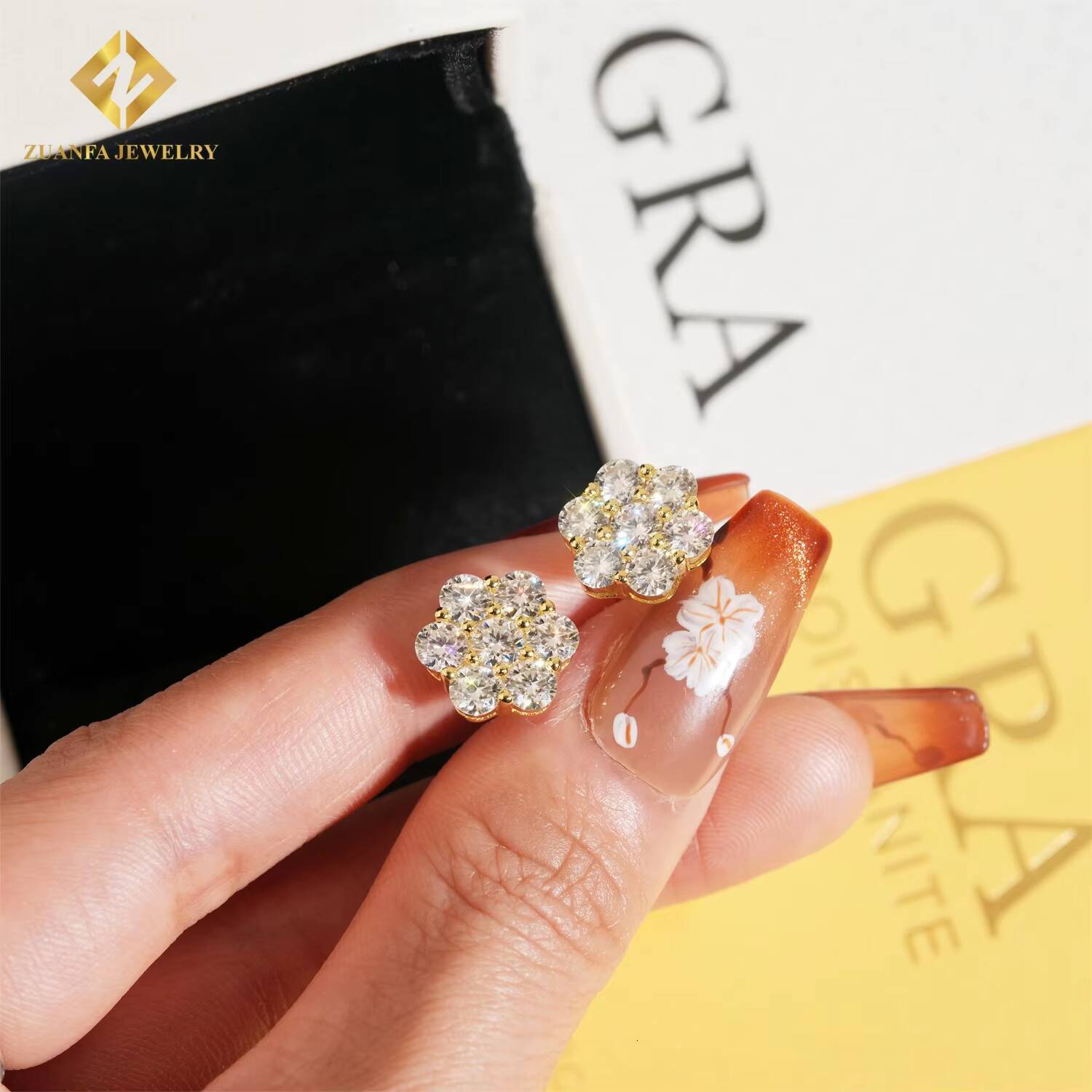 Wholesale Price Popular Best Selling Hip Hop Earring 925 Silver Iced Out Jewelry VVS Moissanite Black Diamond Men Stud Earrings