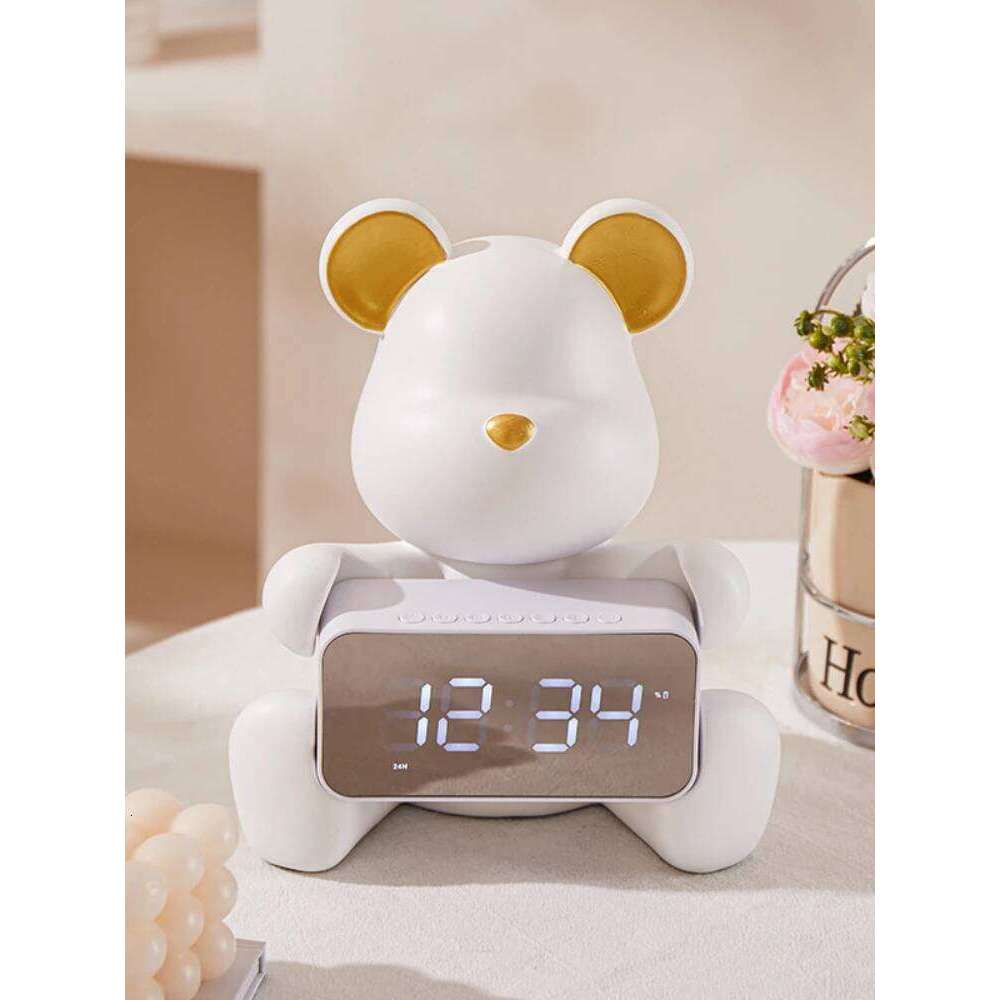 Cartoon Violent Bear Electronic Alarm Living Room Bedroom Bede Table Desktop Watch Luminous Mute Digital Decoration Clock W260130