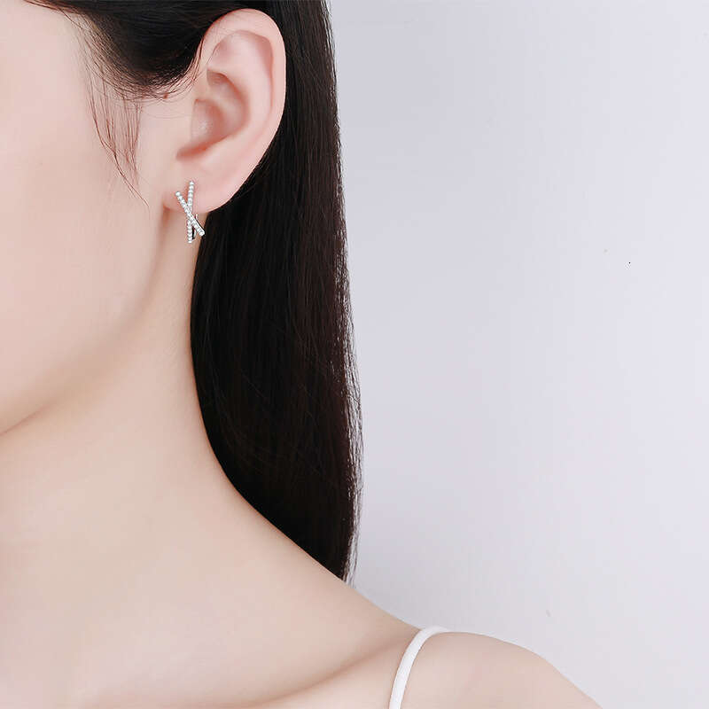 DHCollections-- S Sier Ear Buckle Simple Personality Full Moissanite Cross Circle Hoop Earrings