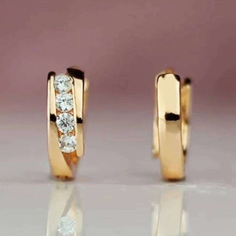 Fashion Jewelry Gold Round Earrings Versatile And Perfect For Everyday Looks Simple Lightweight Comfortable And Elegant. Durable Earrings.