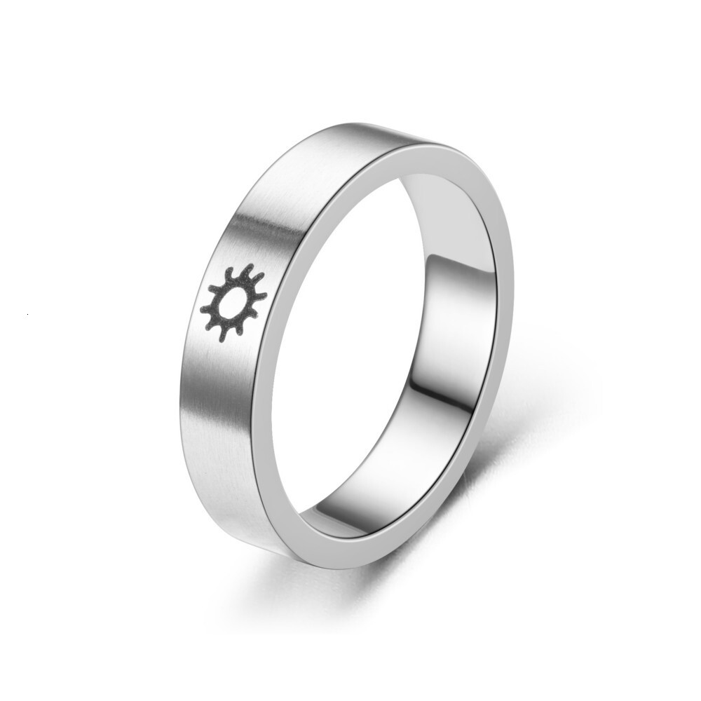 Fashion New Titanium Steel Retro Love Matte Sun Moon Niche Ring Source Manufacturer