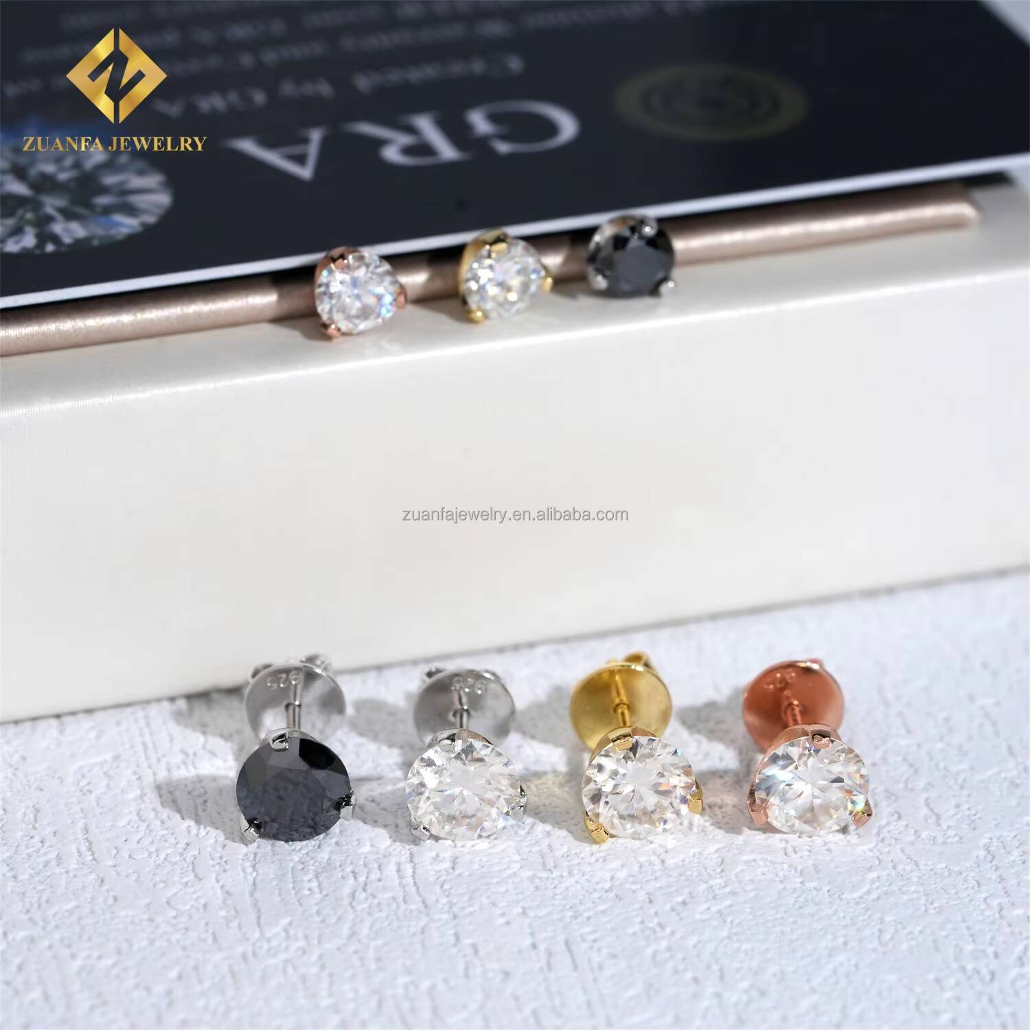 Hot Selling Fire Three Claws 925 Sterling Silver GRA Certificate S925 Silver Shining D VVS1 Moissanite Diamond Stud Earrings