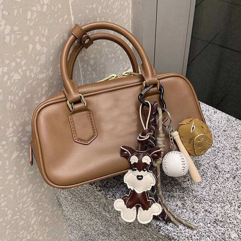 Cartoon Dog Keychains For Women Y2k Bag Pendant Couple Car Key Chains Jewelry Gift Decoration Accessories Z260130