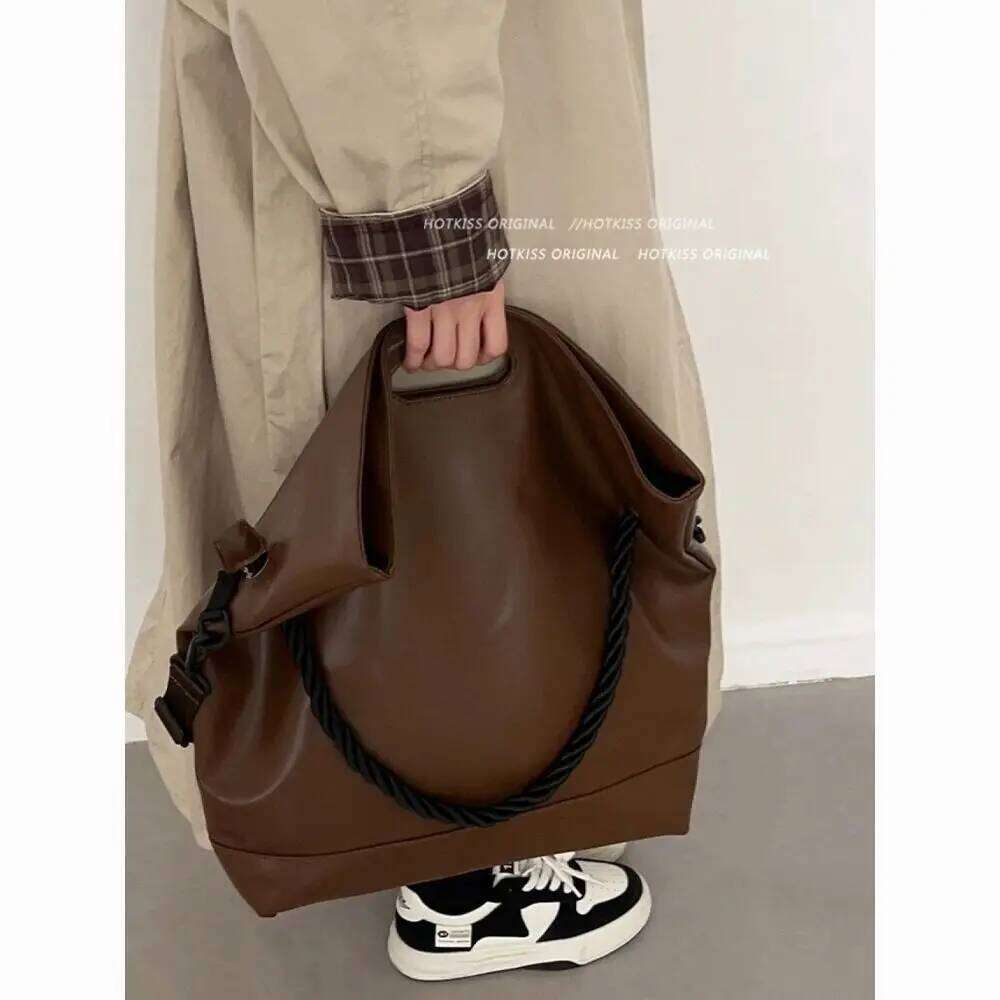 2025 New Large Capacity Women's Casual Soft Leather Underarm Students Commuting Crossbody Roman Tote Bag Purses and Handbags Z260130