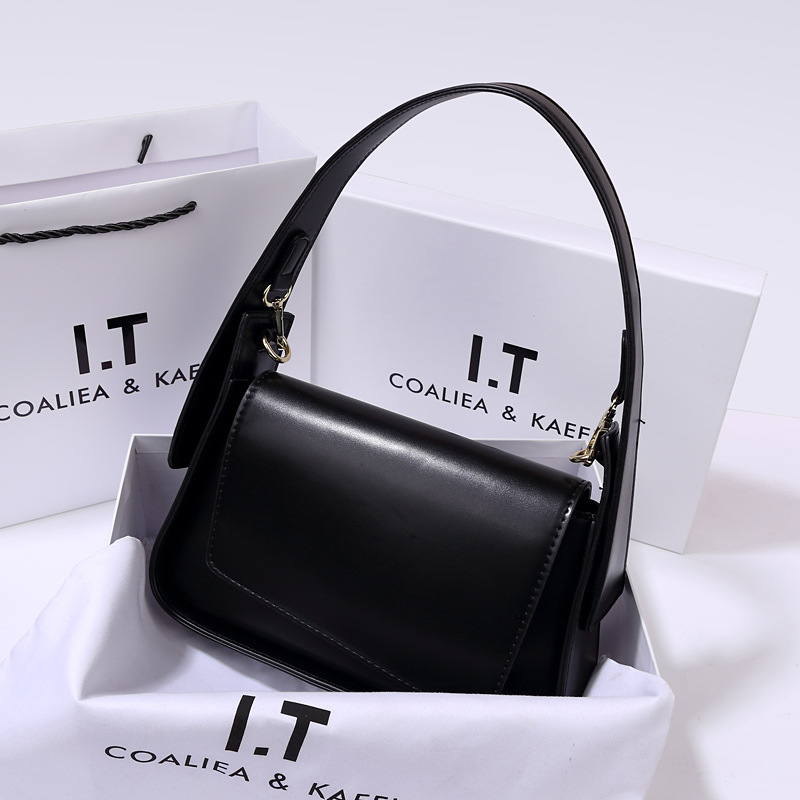 Spring and Summer 2026 New Retro Small-Circle Women's Bag, Fashionable and Versatile Crossbody Underarm Bag, High-End Luxurious Solid Color Slouc