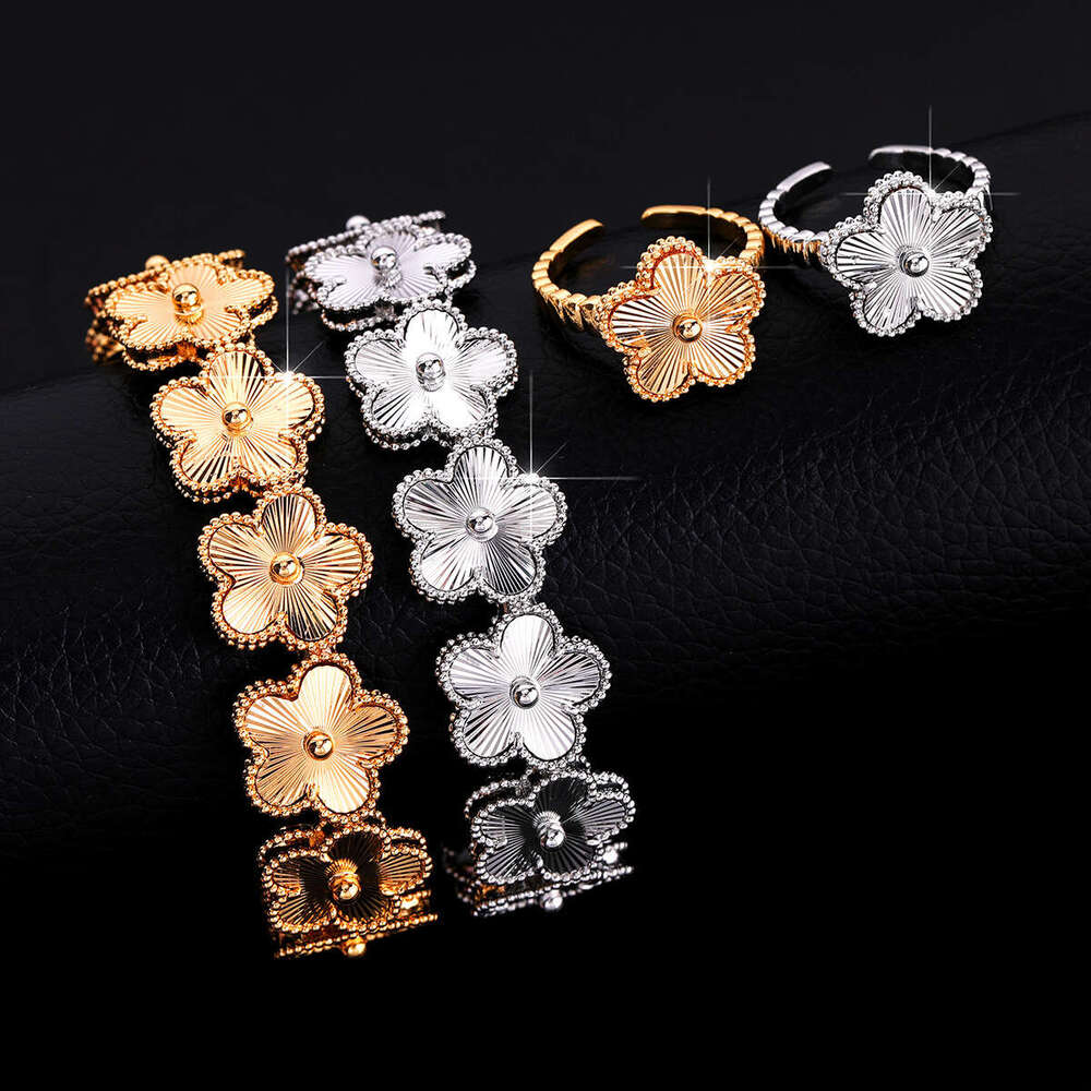 bracelet and American Cross-Border New Product 18K Gold Five-Leaf Clover Open Light Luxury Exquisite Fashion Flower Bracelet Ring