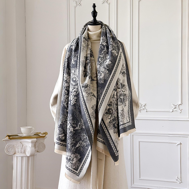 Luxury Accessory Scarves European And American Floral Jacquard Imitation Cashmere Thickened Scarf Fashionable Outerwear Elegant Age-Reducing Shawl
