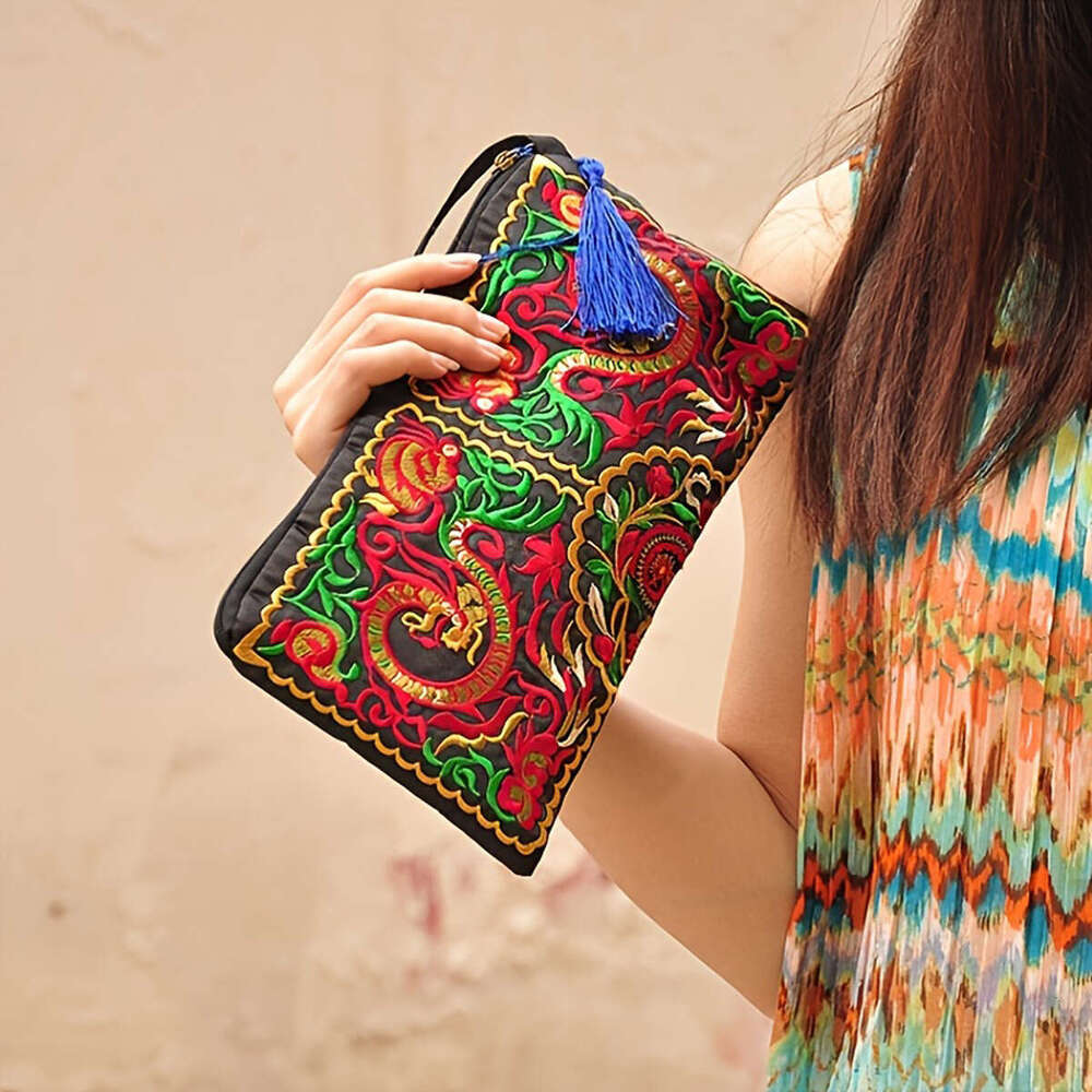 Ethnic Style Embroidered Long Vintage Large Capacity Clutch Ladies Evening Bag Phone Coin Purse Wallet