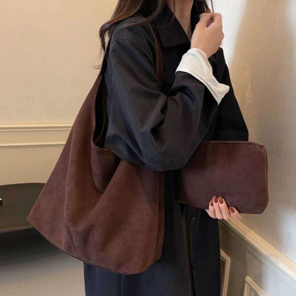 Winter Style Vintage 2 in 1 Women's Large Capacity Suede ShoulderHand Bag Casual Tote Commuter Bags For Women Retro Handbags Z260130