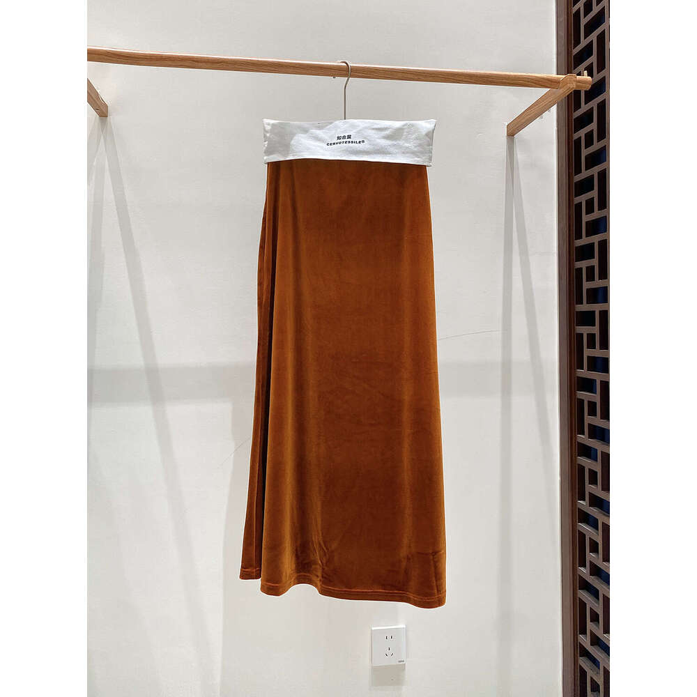 Zhihetang Autumn New High Waist Mermaid Half Women Slimming National Style Velvet A-Line Long Skirt LEEGO LENS