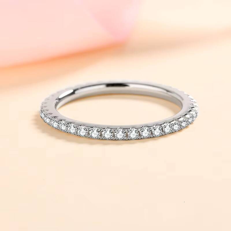 Simple Eternity Rings Circle Inlay Moissanite Diamond Luxury Wedding Bands 925 Sliver Moissanite Rings
