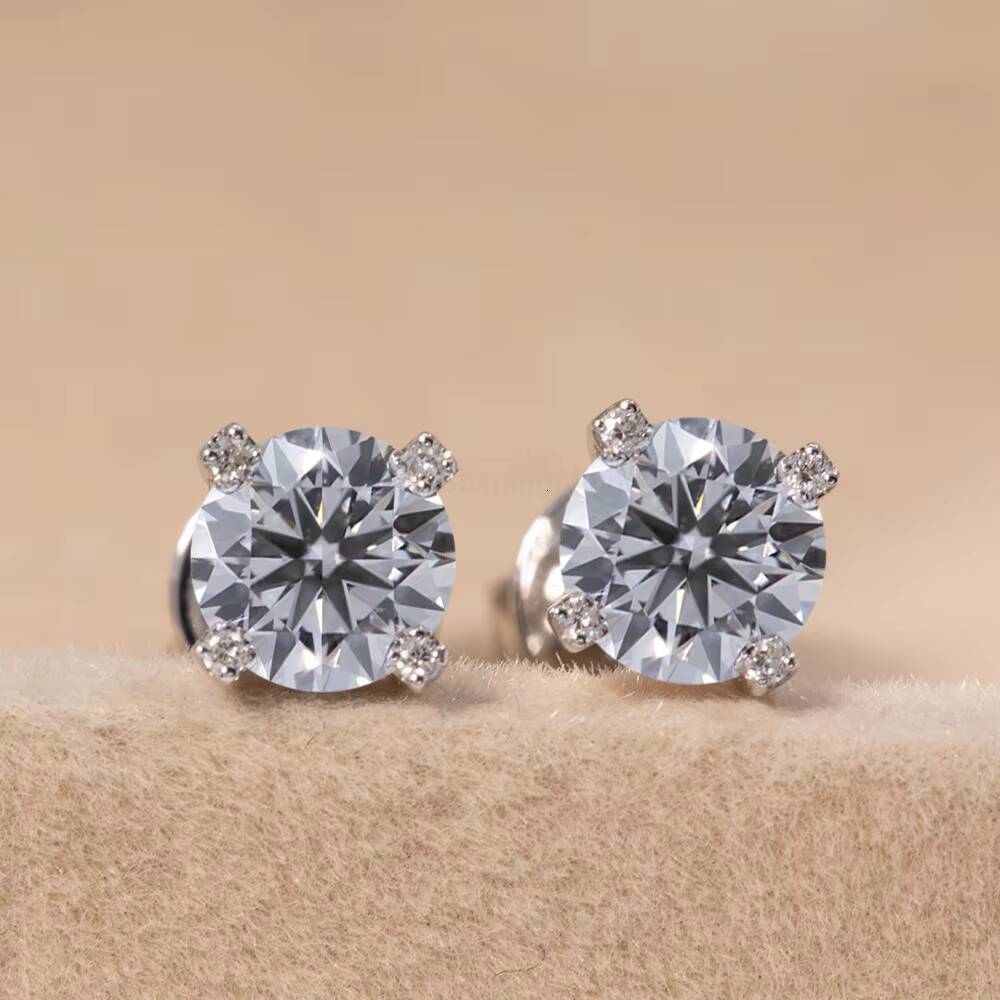 Custom 18K White Solid Gold D Color VS 03ct Round Cut Lab Grown Diamond Stud Earrings for Women