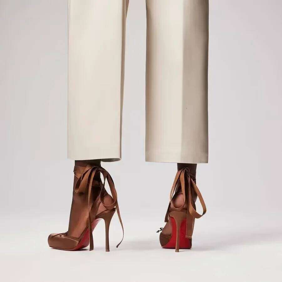 2025 Women's New Summer Square Satin Heel Sandals with Ankle Strap, Fashionable Party and Banquet Ballet High Heels