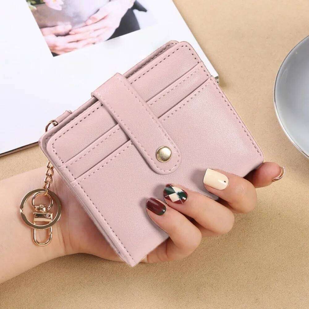 Simple Holder Short Trifold Wallet PU Leather Portable Hangging Card Bag Multifunction with Keychain Pocket Purse Outdoor Z260130