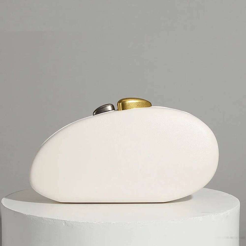 Designer Shell Shape Clutch Bag With Metallic Closure Chain Dinner Purse Women Evening Party Leather Shoulder Crossbody Handbags