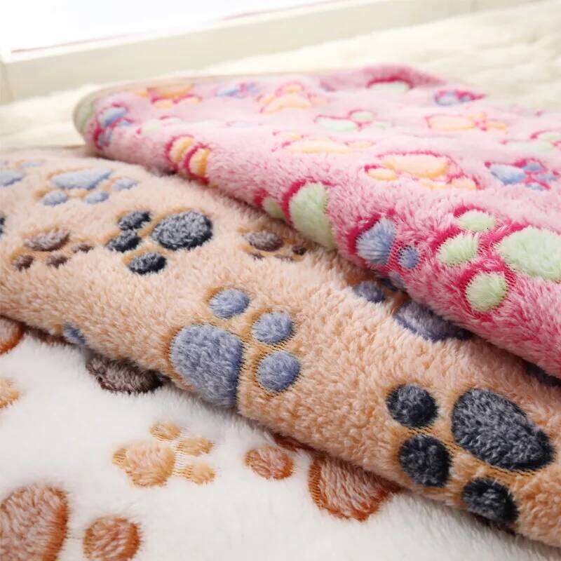 EFF Soft Fluffy High Quality multicolor Cute Dog Paw Print Pet Mat Warm and Comfortable Blanket for Cat Dogs 26W01130
