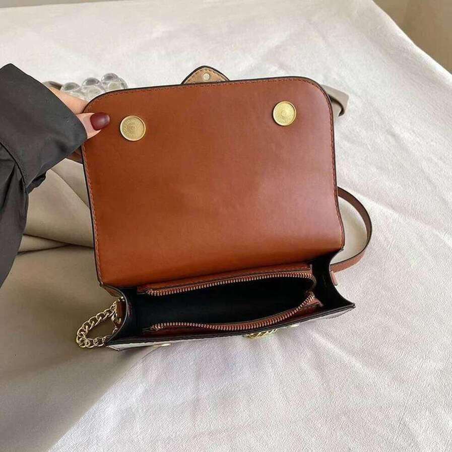 OLOEY Commute Crossbody For Women Rivets Chain Small Square Bags High Quality Leather Handbag Serpentine Shoulder Messenger Bag High-End Single-Should