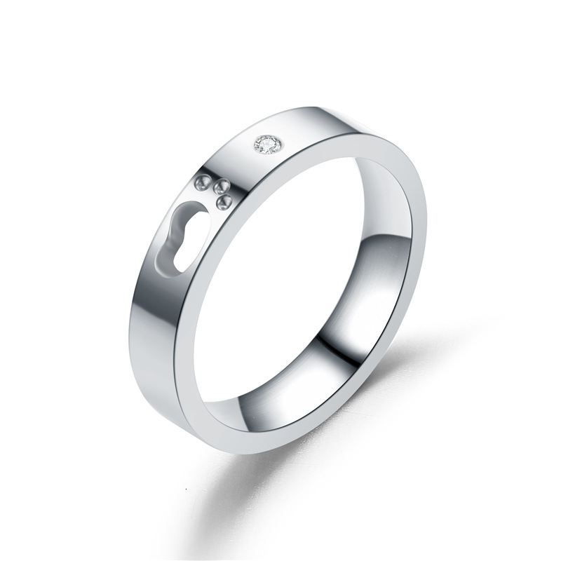 New Couple Elegant Footprint Foot Inlay Diamond Pair Rings Direct Sale Good Goods Source Factory