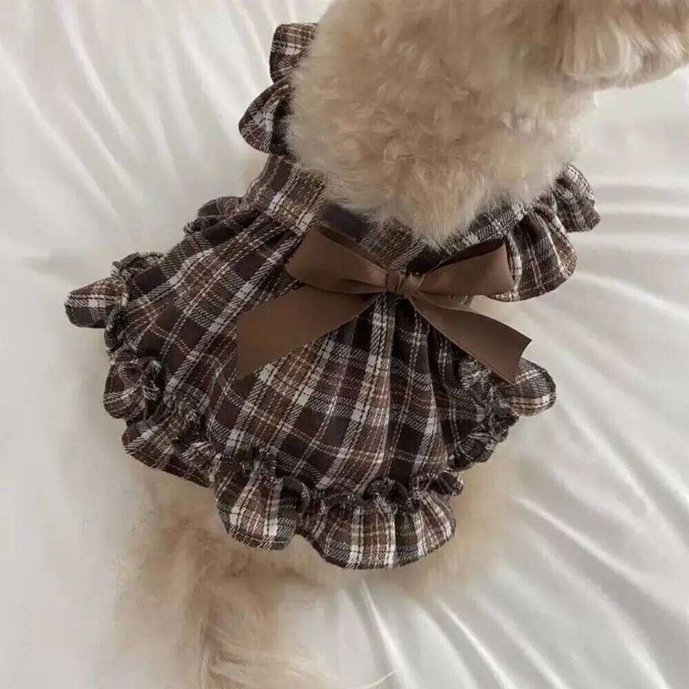 Retro Pet Strap Skirt Soft Breathable Dog Vest Dresses Thin Design Flying Sleeve Cat Plaid Pleated Shirt Four Season H260130