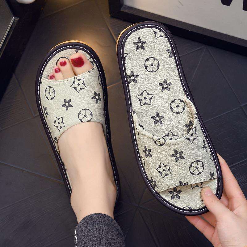 Internet Celebrity Leather Slippers for Women, Indoor Non-Slip Beauty Salon Couple Big Brand Home Men's Summer Sandals