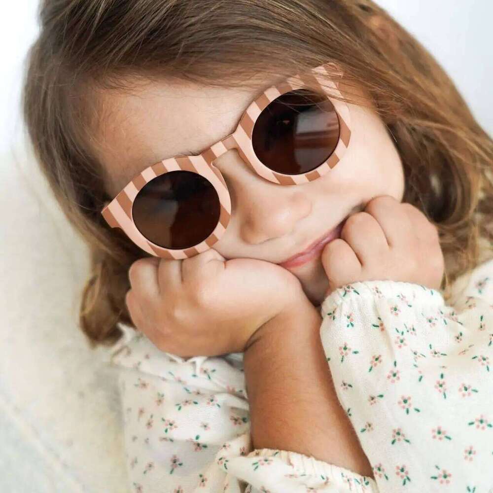 New Arrival 2-10 Years Kids Cute Round Sunglasses Boys Girls Baby Lattice Outdoor Children Fashion Cat Eye White Pink Shades H260130