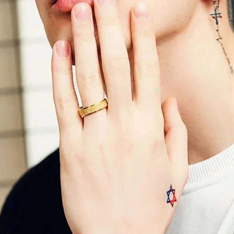 Light Luxury Feeling Titanium Steel Frosted Feminine Temperament Minority Does Not Fade Ring Hand Jewelry Gift Creative XJ260130