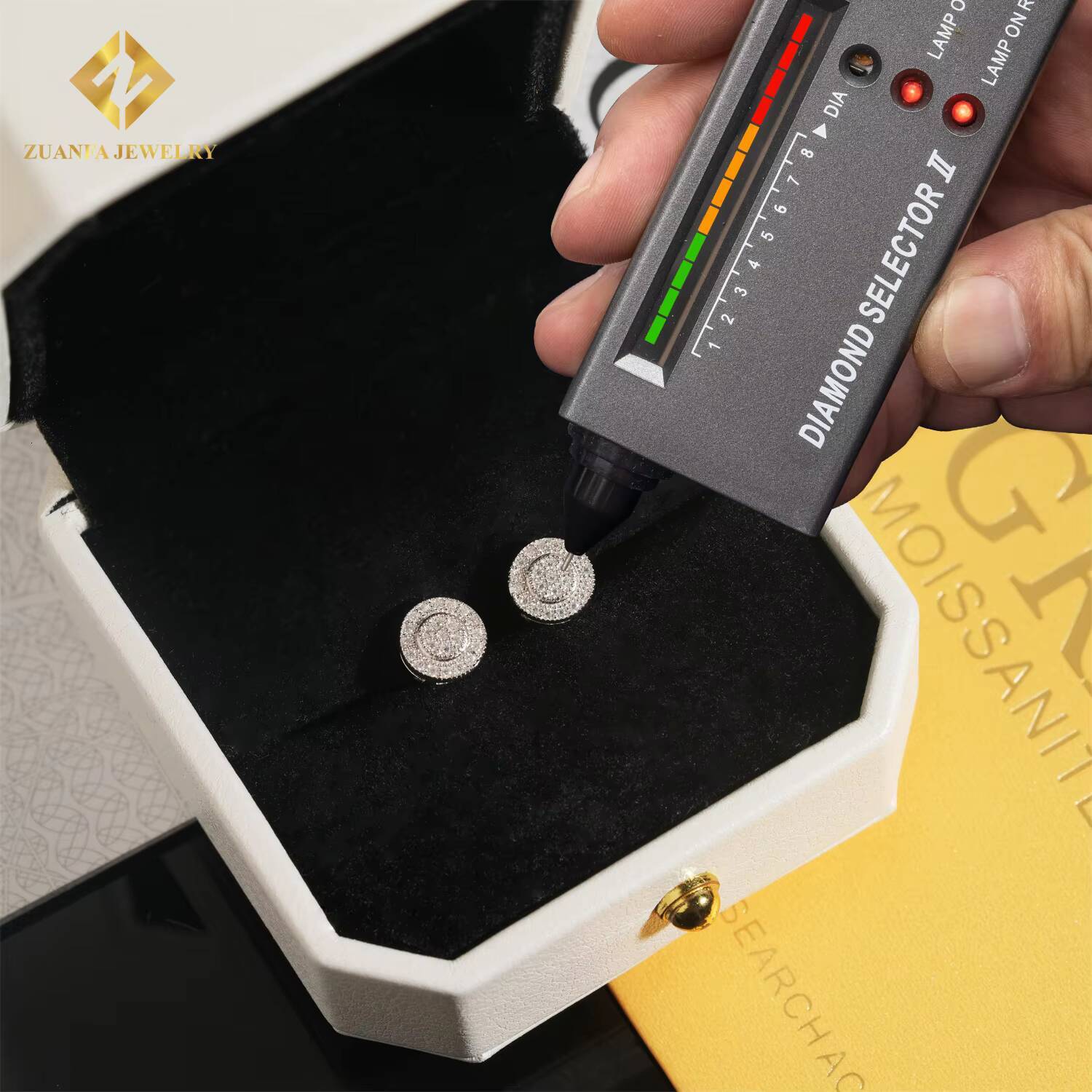 GRA Certificate Round Shape Stud Earrings 925 Silver 18K Gold Plated VVS Moissanite Ear Studs Fine Hip Hop Jewelry Mens Women