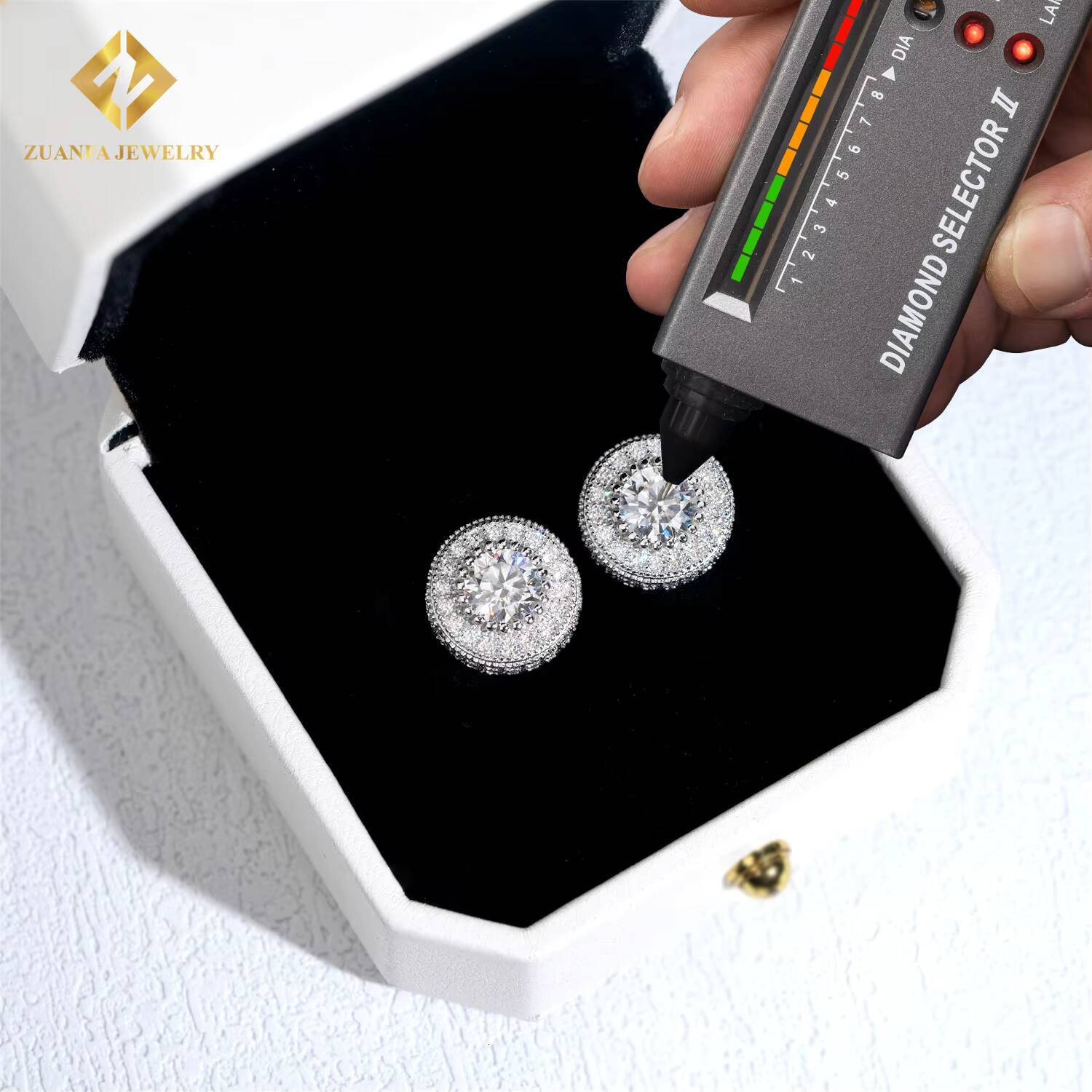 65mm Main Stone 925 Silver Iced Out Ear Studs Moissanite Hiphop Jewelry D VVS Moissanite Diamond Stud Earrings Men Women