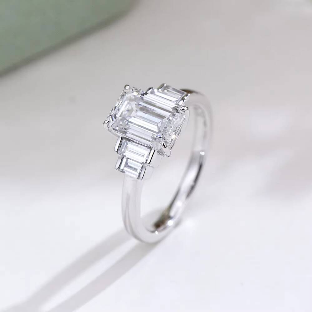 Jewelry in Stock MSR-1952 18K White Gold Solitaire Ring Emerald Cut 206CT D VS1 Lab Grown Diamond Engagement Ring