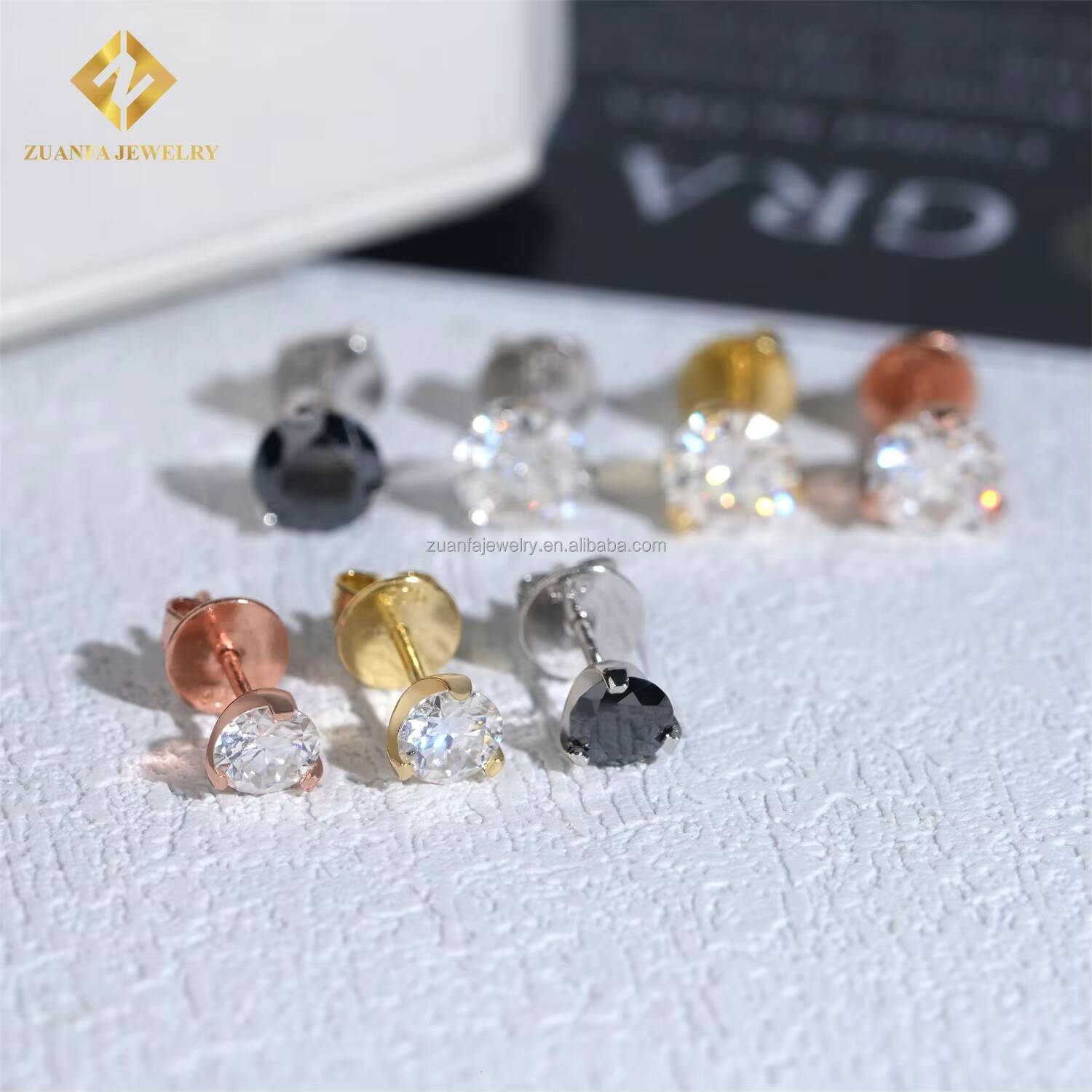 Hot Selling Fire Three Claws 925 Sterling Silver GRA Certificate S925 Silver Shining D VVS1 Moissanite Diamond Stud Earrings