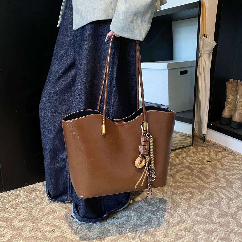 Women PU Leather Solid Color with Zipper Single Shoulder Tote Bag Large Capacity Handbag for Dating School Shopping Z260130