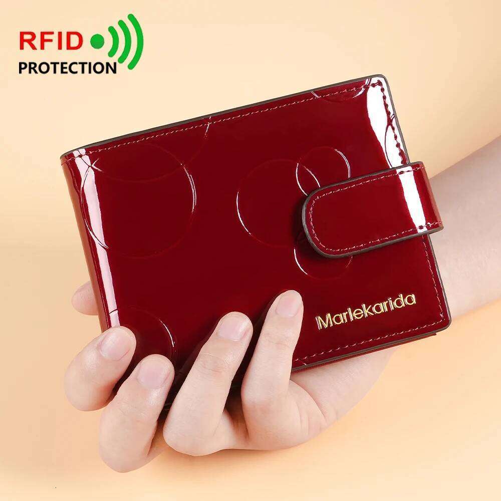 Fashion women's wallets Patent leather RFID Blocking Card Holder Purses for Women Short Bifold Wallet with Coins Pocket Handbags Z260130