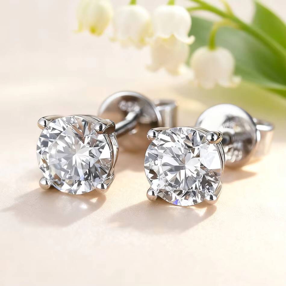 Best 18k Yellow Gold Minimalist 05ct Round Brilliant Cut Lab Grown Diamond Stud Earrings for Women