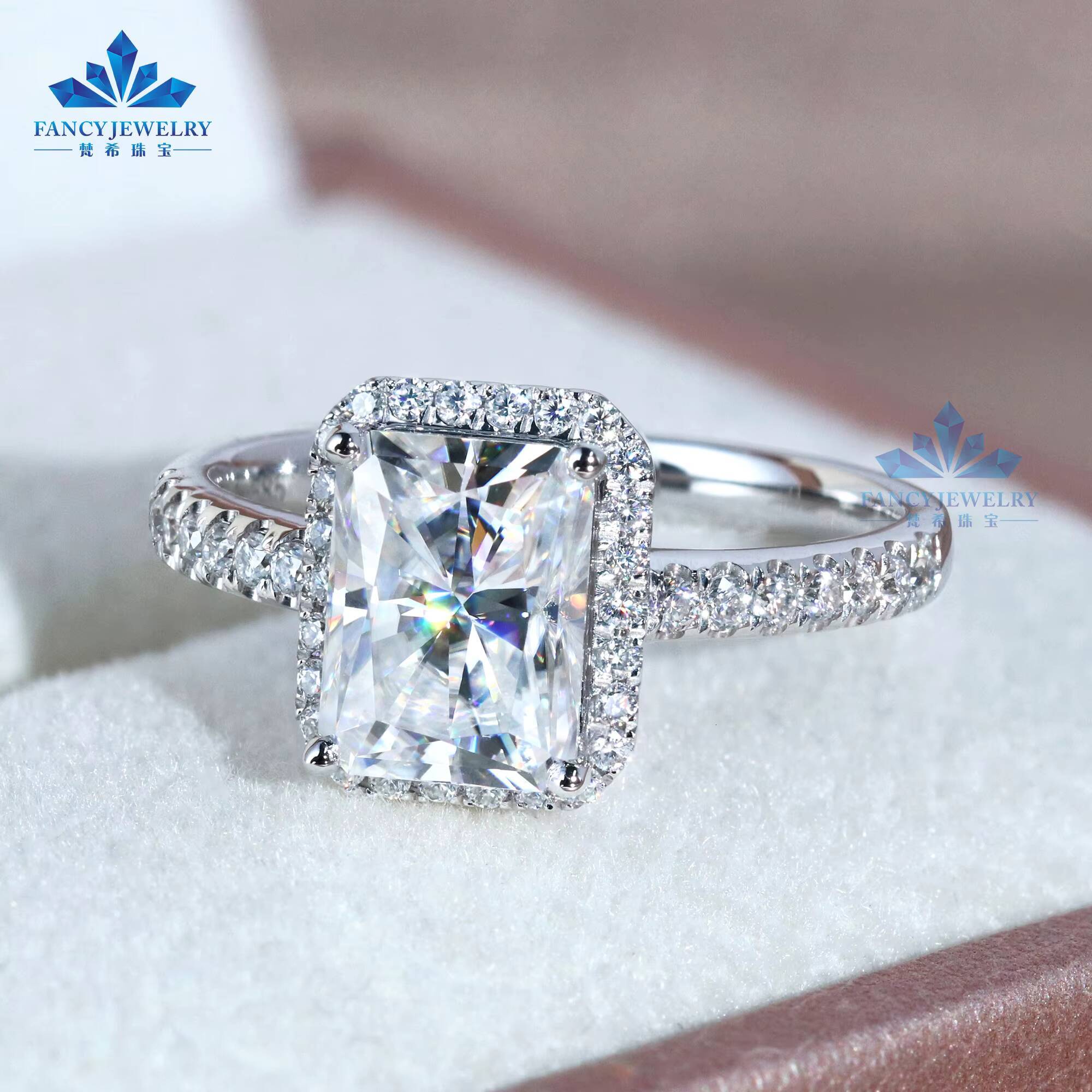 Fancy Jewelry Luxury Fine Jewelry 68mm 2carats Radiant Diamond Moissanite Pure Gold Ring 14K Custom Wedding Ring