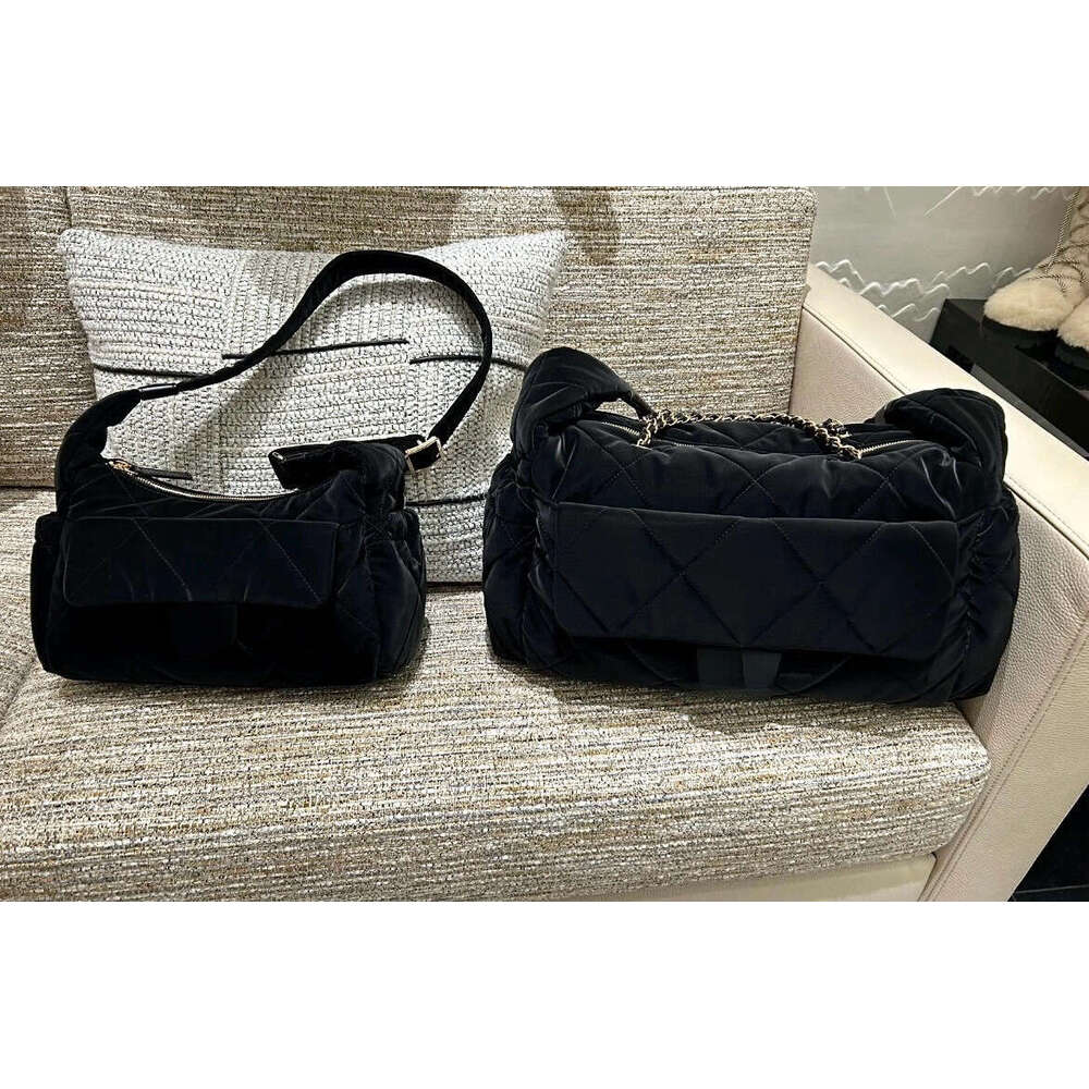 Totebag Shoulder ROSE NOIRE N Velvet Nylon Ski Hobo Underarm Bowling Quilted Commuter Bag Versatile