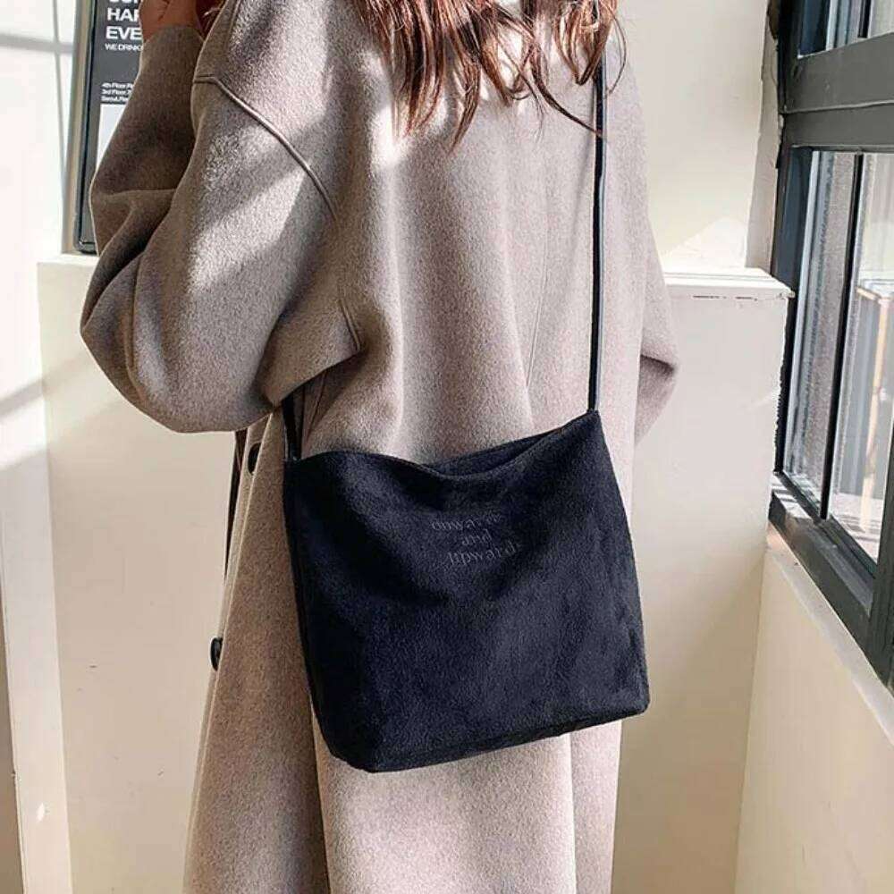 Large Capacity Women's Suede Letter Pattern Magnetic Buckle Texture Matte Shoulder Bag Retro Lightweight Velvet PU Handbag Z260130
