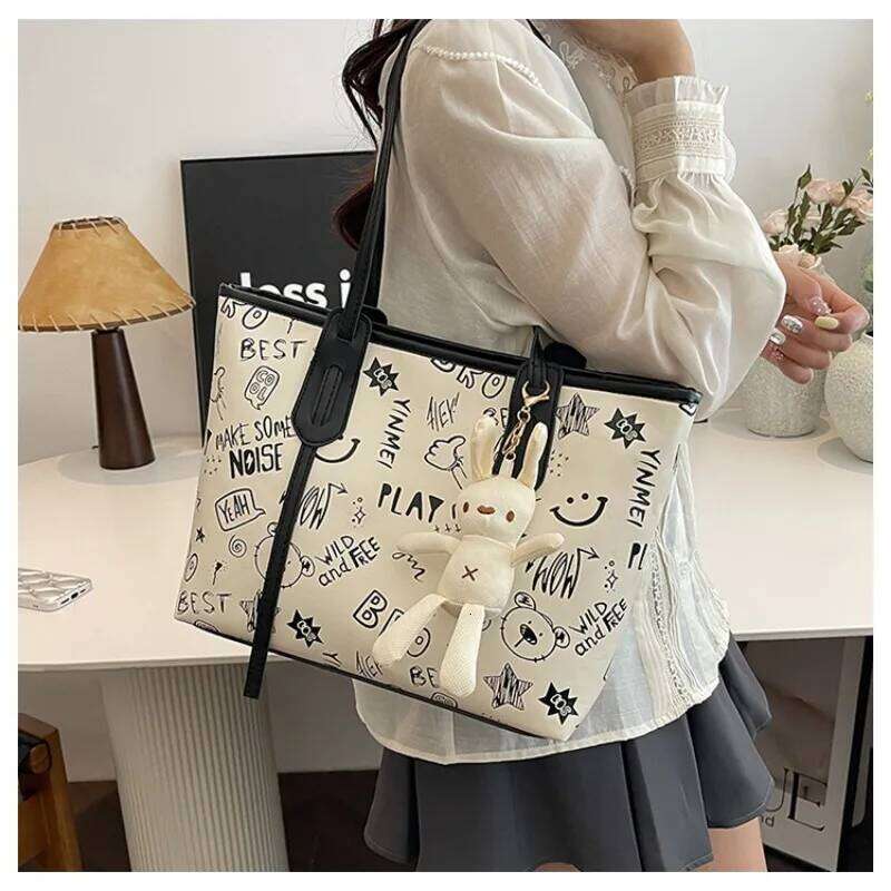 Summer Women's Cartoon Printed Handbag Simple Korean Version Street Photography Shoulder Student Crossbody Bag Z260130