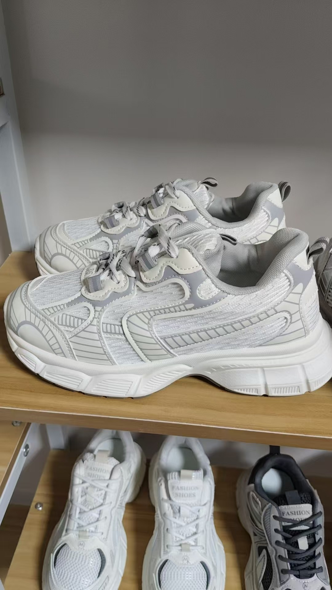 Ddmybagsvip Spring Summer New Platform Sole Fashion Lace Up Trendy Casual European Hot Selling Motorcycle Street Style Dad Shoes Outdoor Shoes