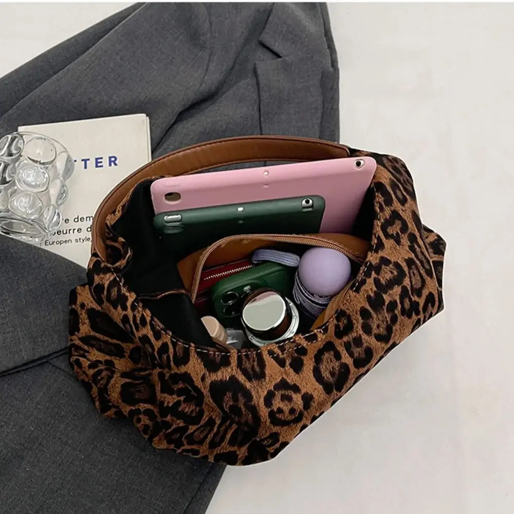 Fashion Leopard Print Shoulder Bags For Women Casual Versatile Tote Bags Soft Faux Suede Fabric Female Trendy Bag 260123